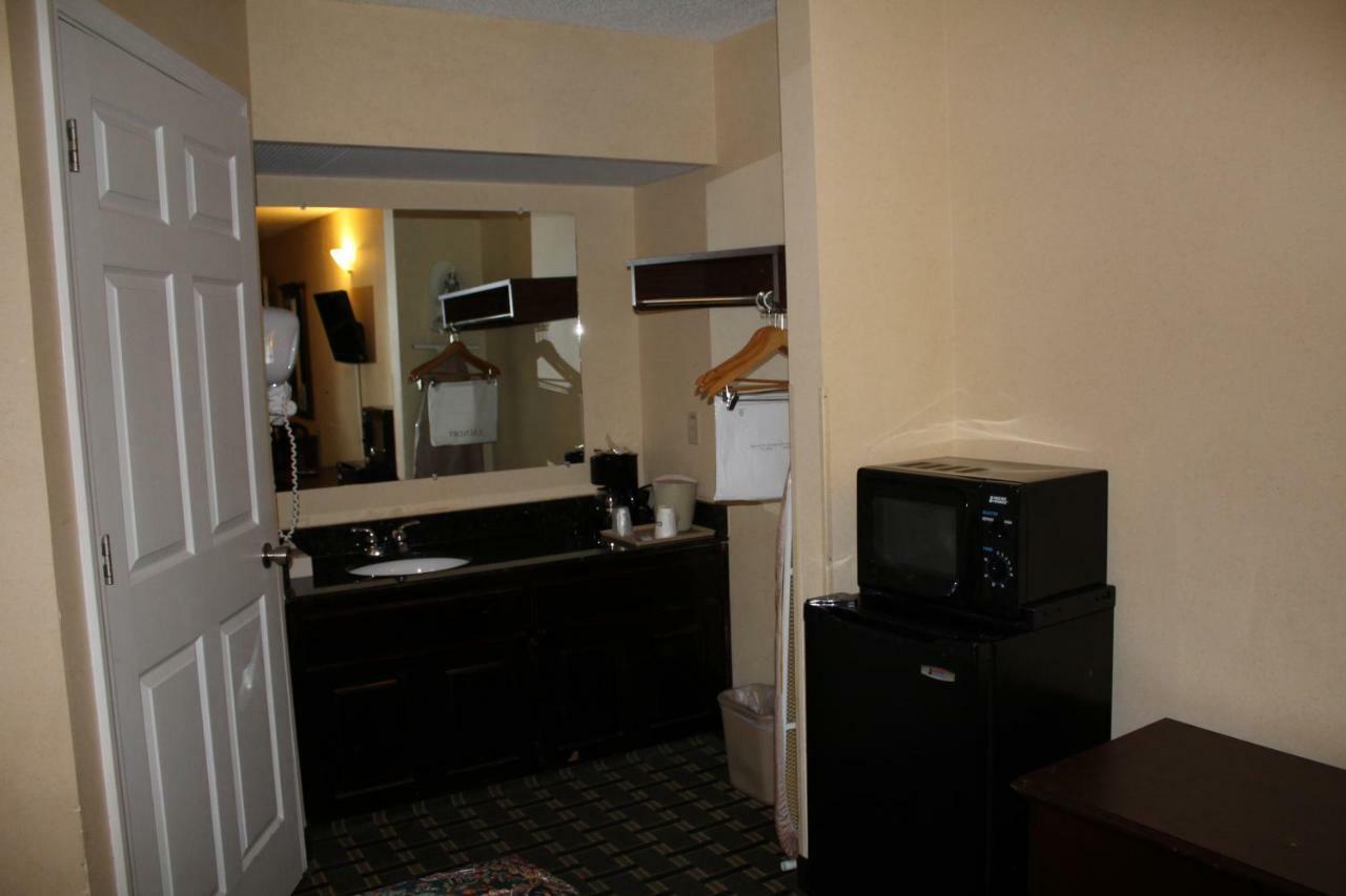 Jameson Inn - Oakwood Extérieur photo